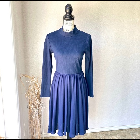 Altar’d State Blue Fit N Flare High Neck Modest Long sleeve Dress Medium - Picture 11 of 11
